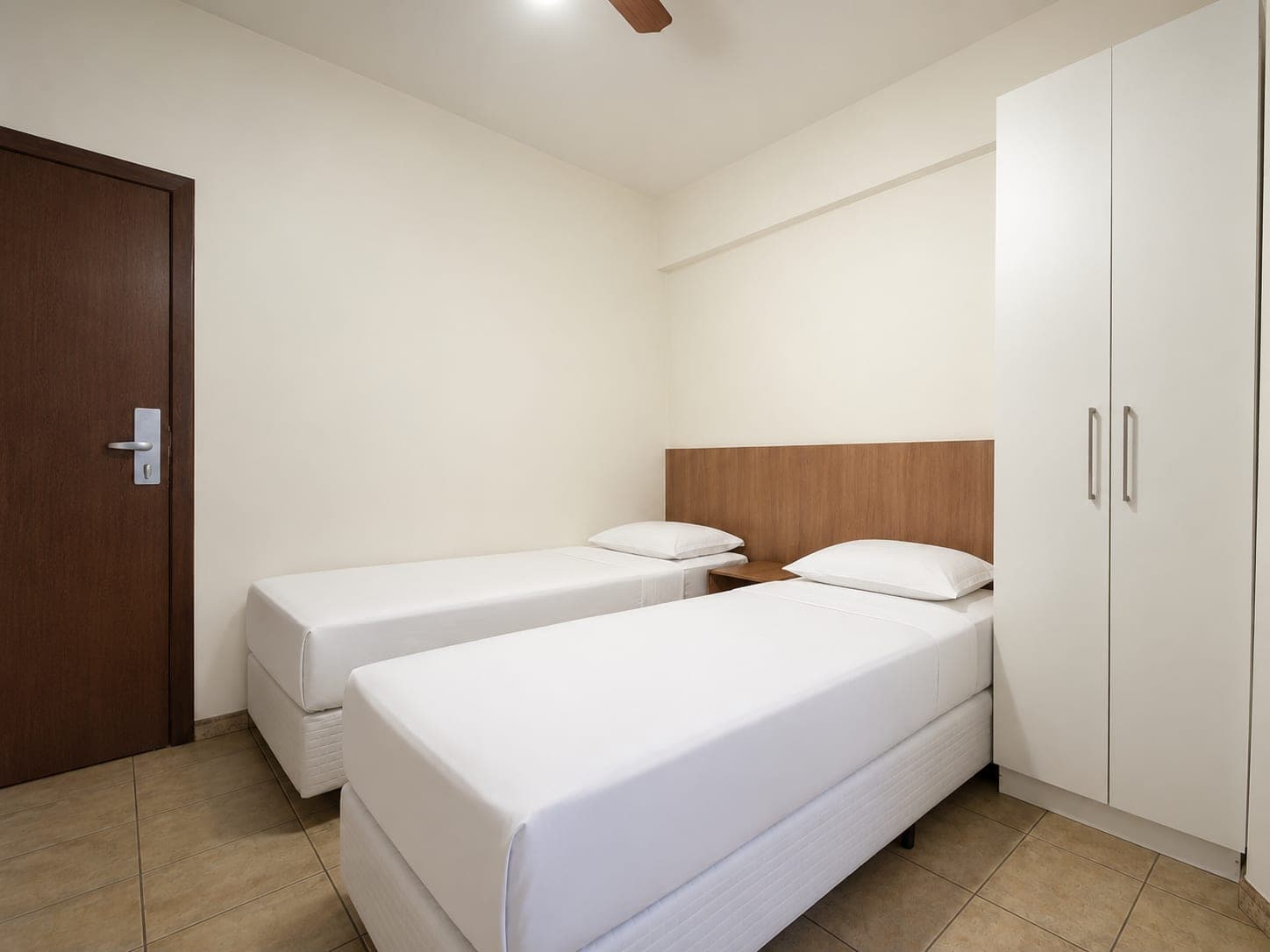Quarto Standard Twin do Premium Executive Hotel — foto 1 de 2